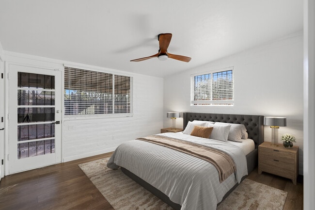 Building Photo - 6814 E Koralee St