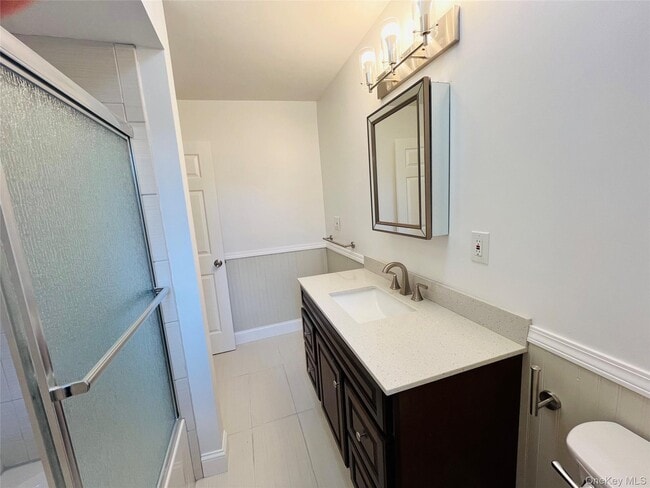 Building Photo - 1466 NY-292