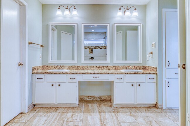 Building Photo - 22438 Coriander Dr