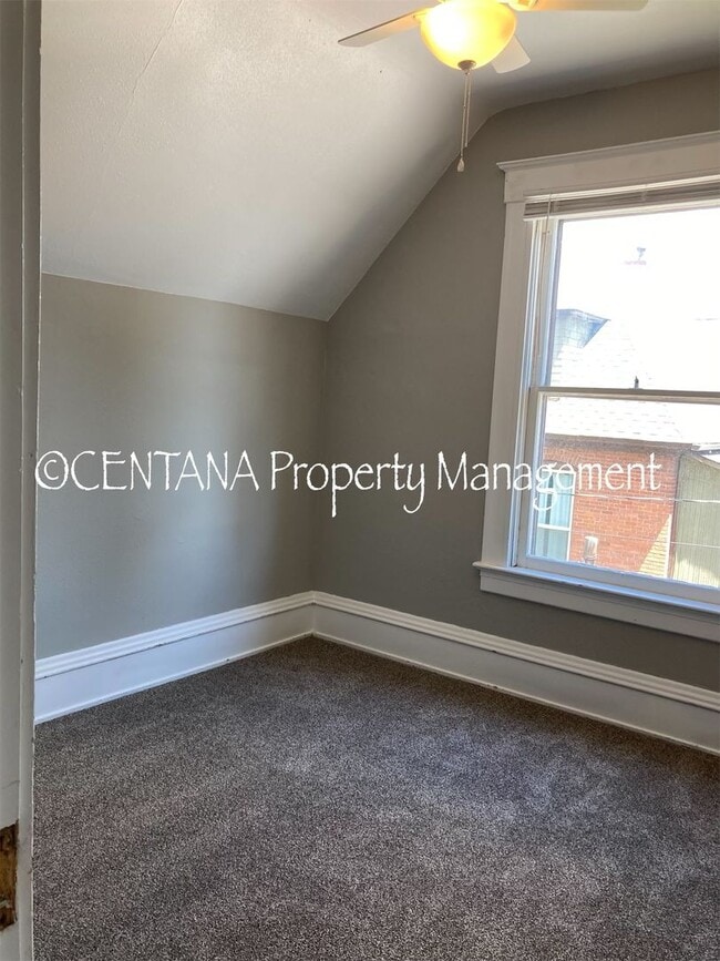 Building Photo - 214-214 S Excelsior Ave