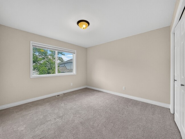 Building Photo - 1311 270th Way SE