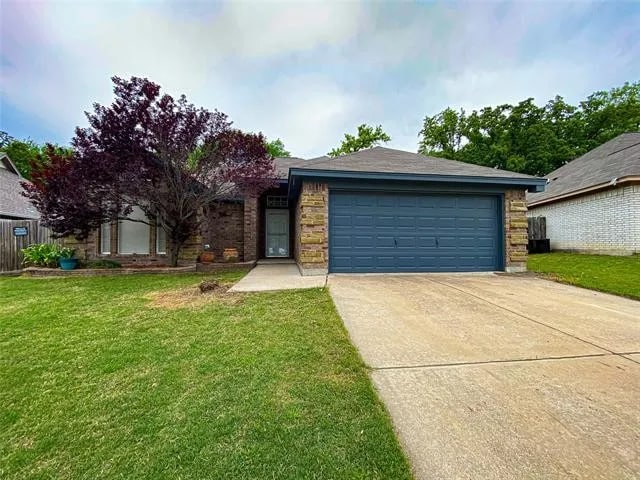 Building Photo - 125 Parkwood Ct