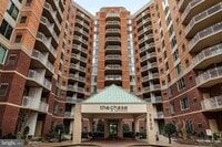 Building Photo - 7500 Woodmont Ave