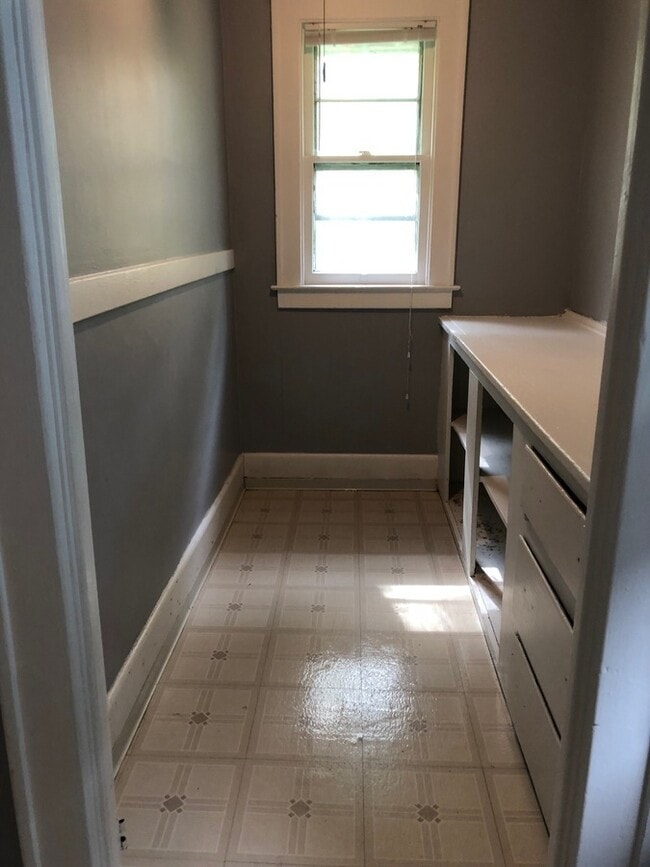 Building Photo - 106 Bellaire Pl