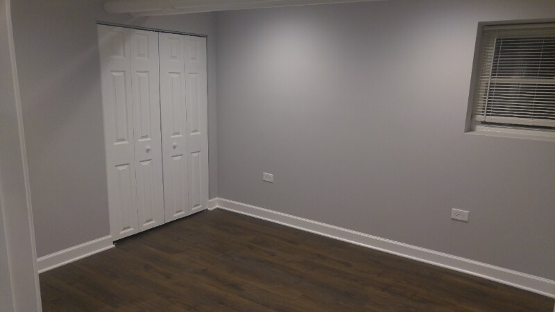 Building Photo - 4019 W Barry Ave