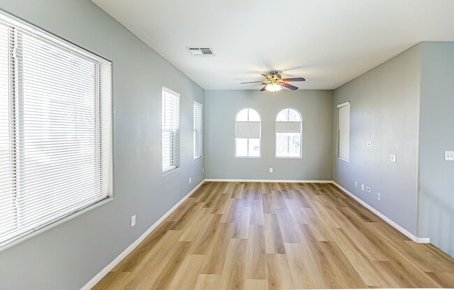 Building Photo - 3 story home