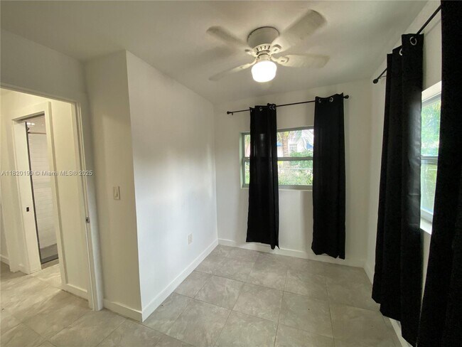 Building Photo - 1351 NW 45th St
