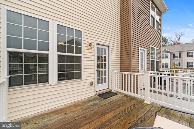 Building Photo - 23177 Ambrosia Ln