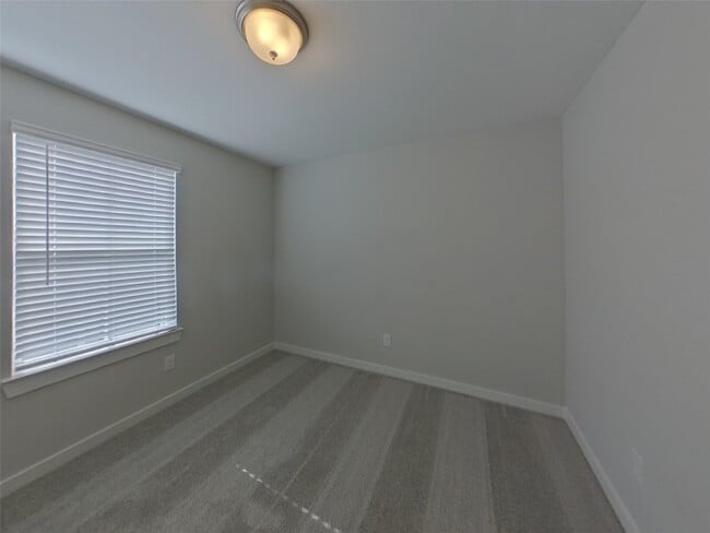 Building Photo - 22829 Terrazzo Dr