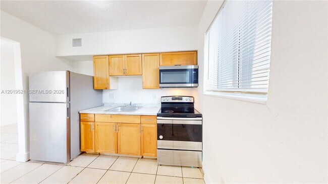 Building Photo - 1190 NW 65th St