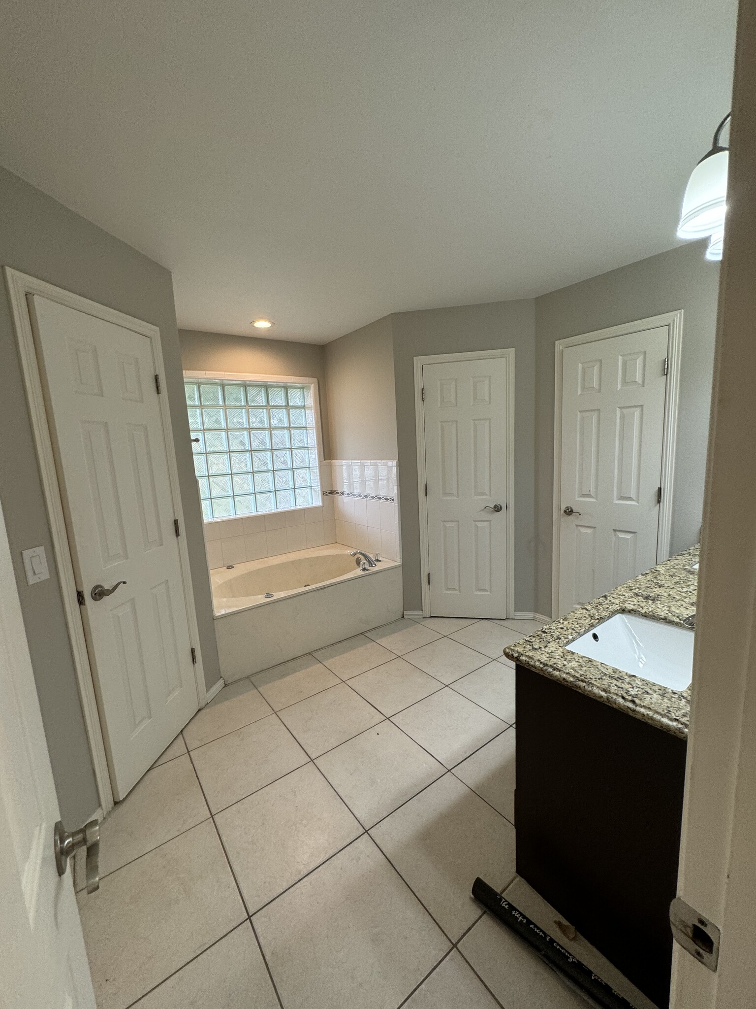 Roomy Master bath areas - 10212 N 12th St