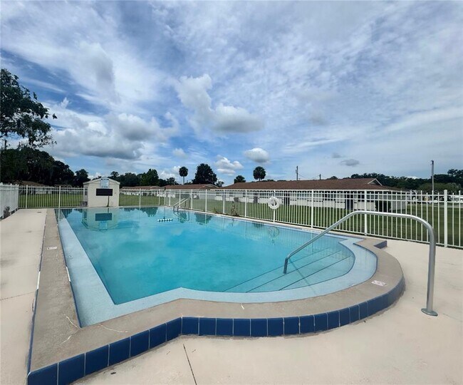 Building Photo - 2744 Botts Landing Rd