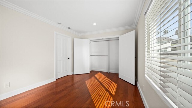 Building Photo - 521 Avenue C