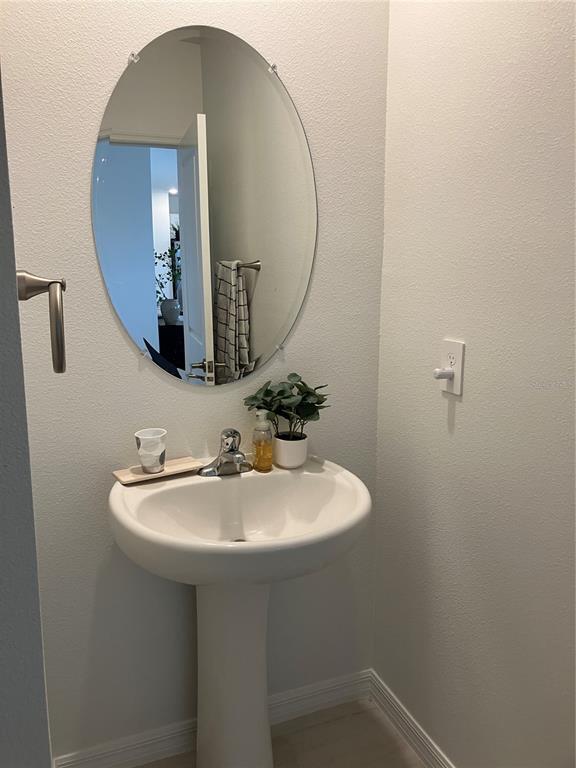 Building Photo - 13259 Palmerston Rd