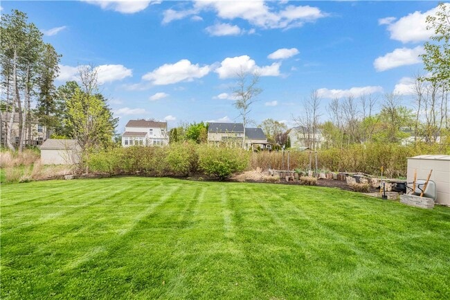 Building Photo - 636 Yardley Ct