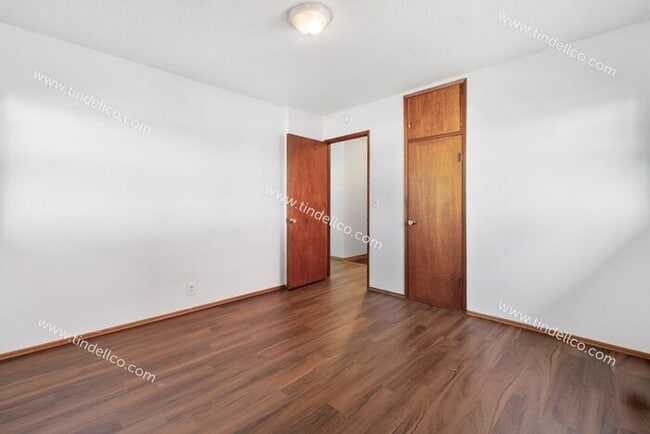 Building Photo - Charming 2-Bedroom Ranch with Garage & Fen...