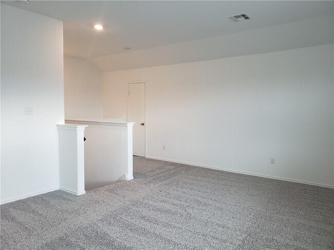 Building Photo - 125 Wolseley Dr