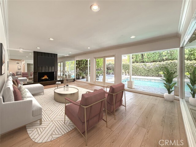 Building Photo - 4575 De Celis Pl