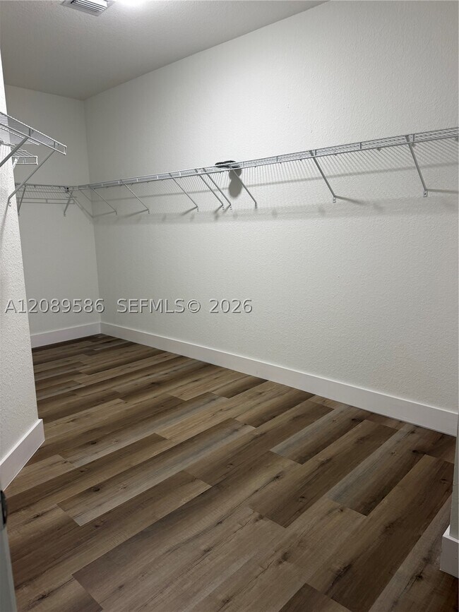 Building Photo - 23602 SW 115 Ct