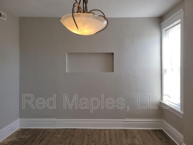 Building Photo - 6443 Idaho Ave