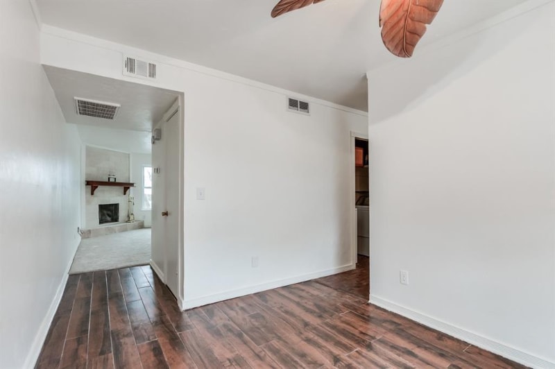Building Photo - 6734 N Meridian Ave
