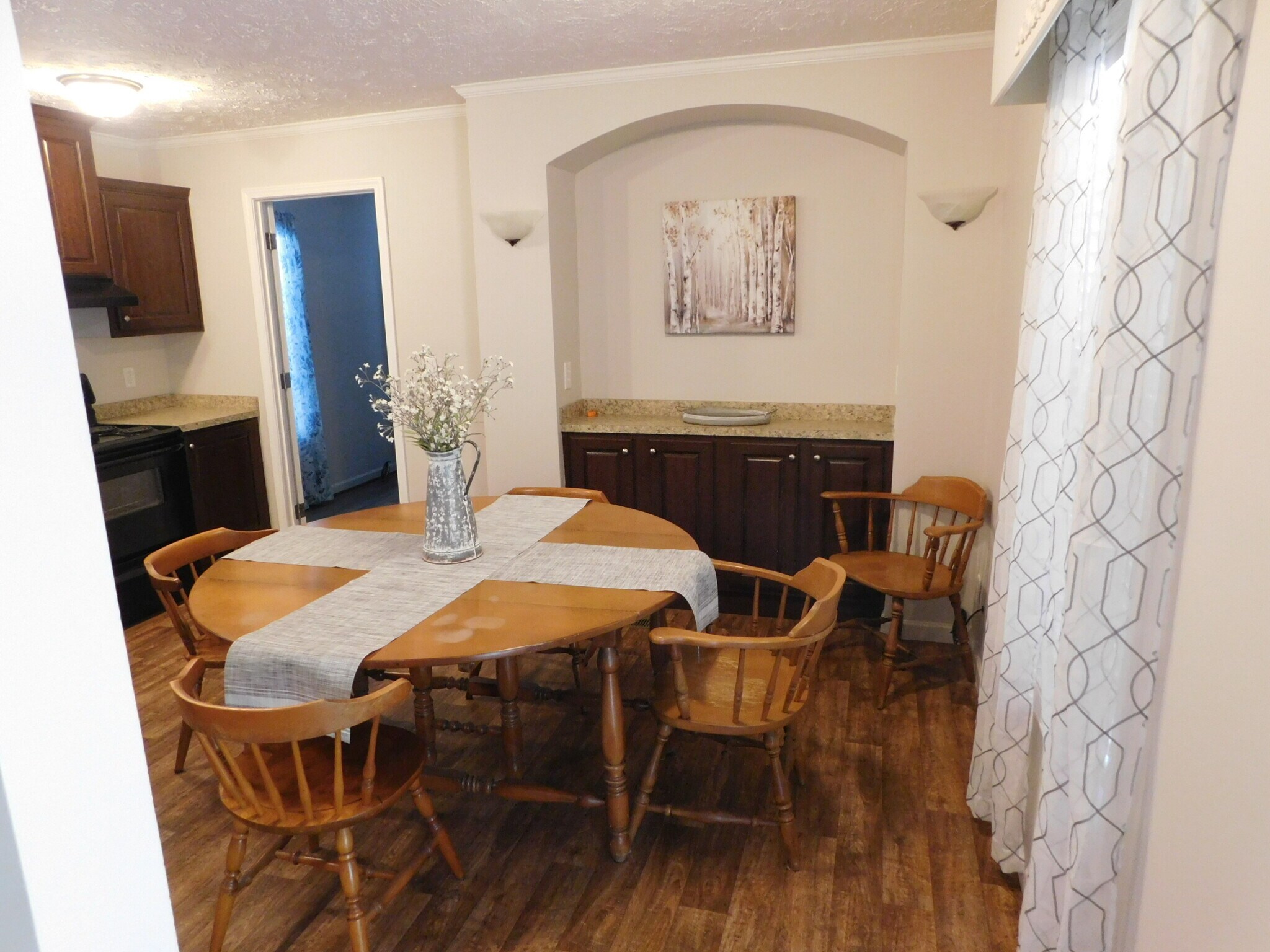 Dining Area - 112 Donald Dr