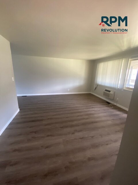 Building Photo - Charming 2-Bed in Washington Terrace