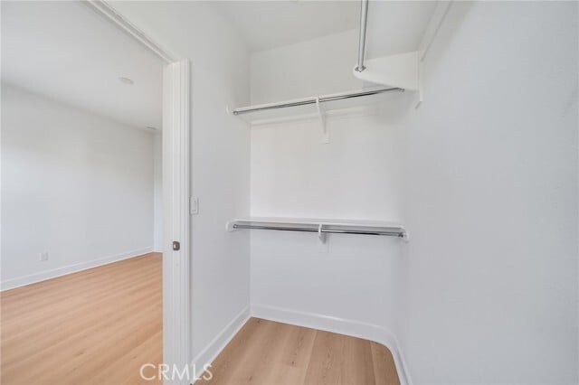 Building Photo - 64 Meander