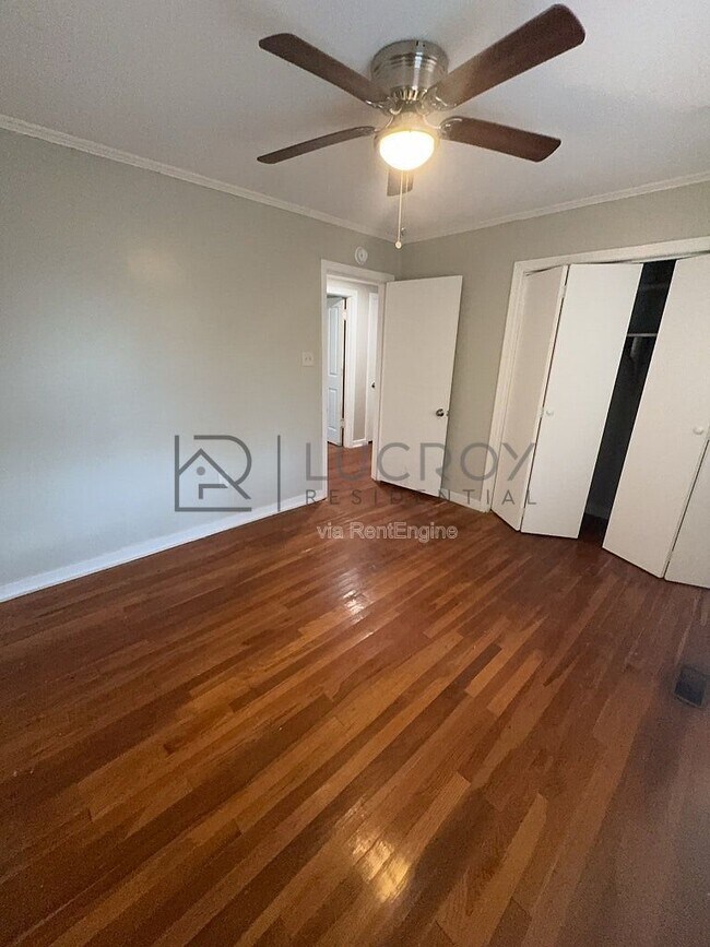 Building Photo - 5855 Canton Park Dr