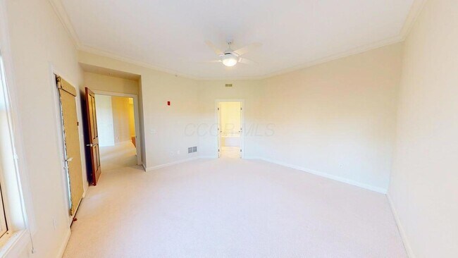 Building Photo - 5745 Newbank Cir