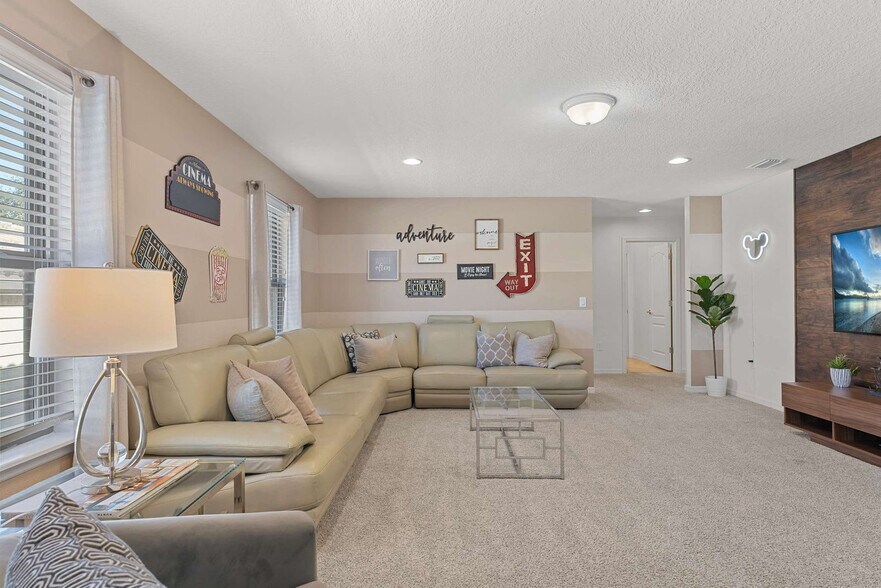 Primary Photo - 1905 Nice Ct