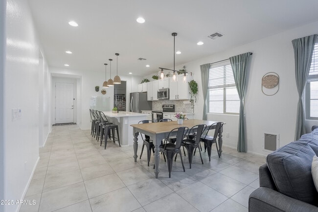 Building Photo - 22638 E Quintero Ct