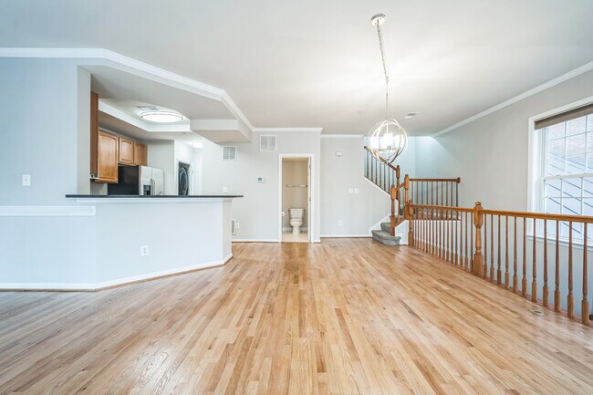 Building Photo - 4647 Red Admiral Way