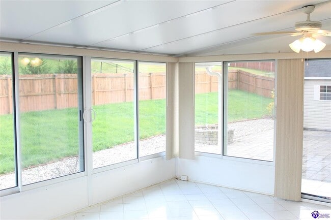 Building Photo - 113 Sugar Hill Dr