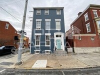 Building Photo - 500 W Market St