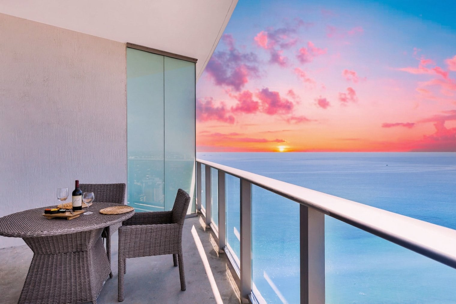 Building Photo - 4111 S Ocean Dr