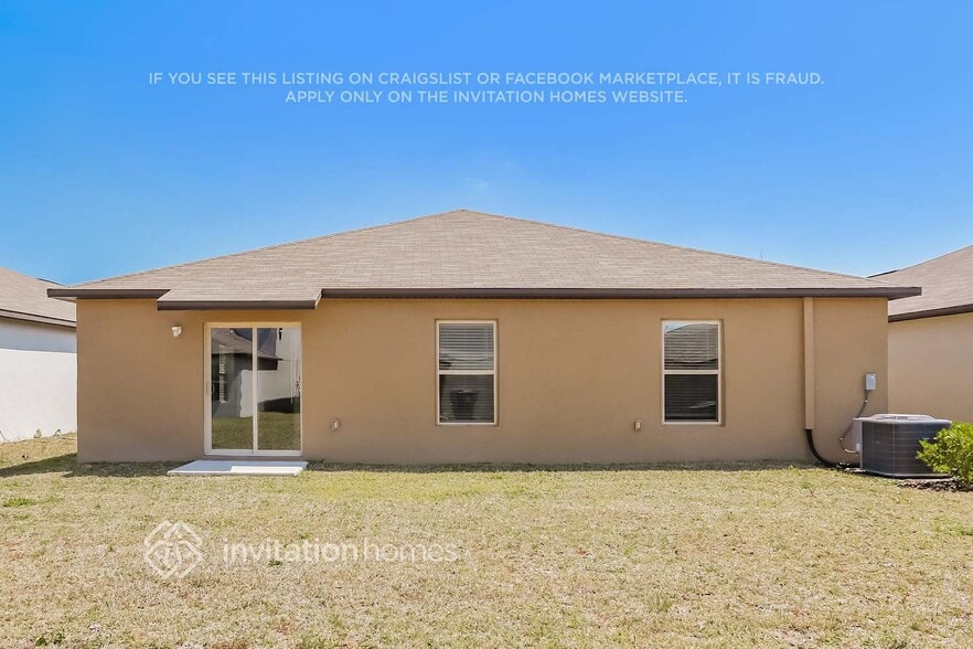 Building Photo - 1545 Blue Rose Dr