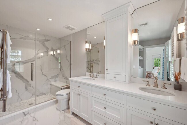 Building Photo - 35 Harris Ln