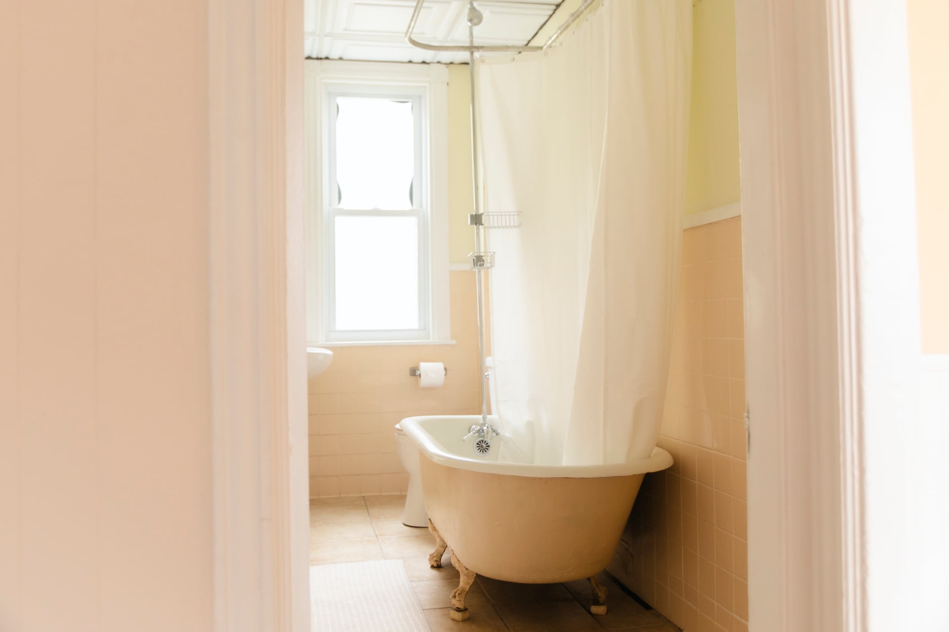 Building Photo - 119 Sherwood St