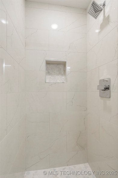 Building Photo - 103 N Atlanta St