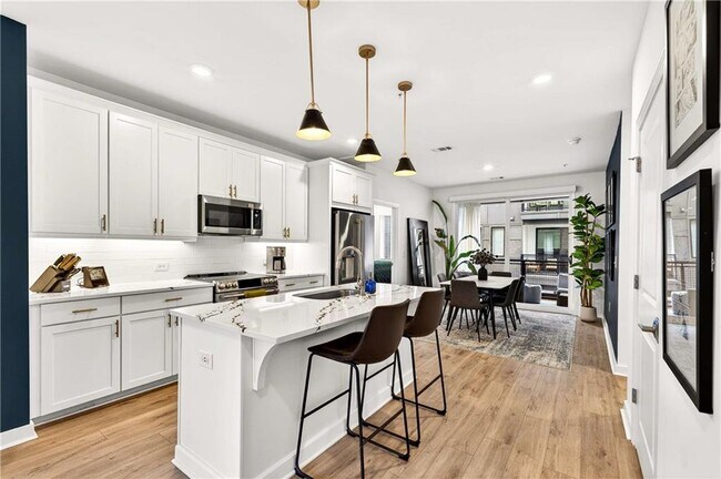 Building Photo - 377 Grant Cir SE