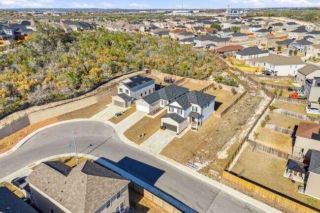 Building Photo - 15307 Oceanus Dr