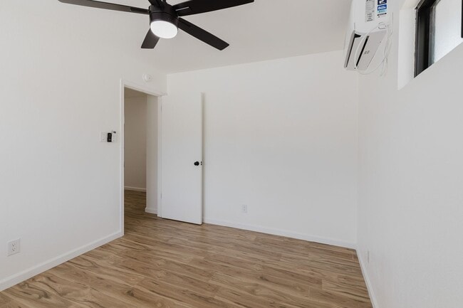 Building Photo - Newly Renovated 3 Bedroom 2 Bath Home