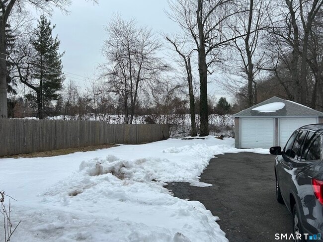 Building Photo - 108 Maplewood Ave