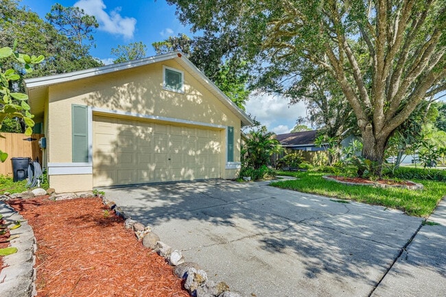 Building Photo - 10444 Copperwood Dr