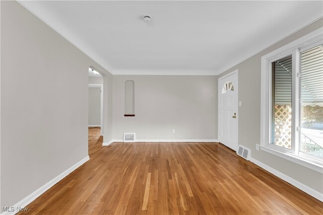 Building Photo - 4762 E 88th St