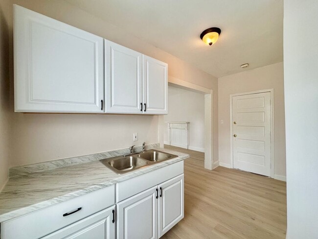 Building Photo - North Mecklenburg Duplexes