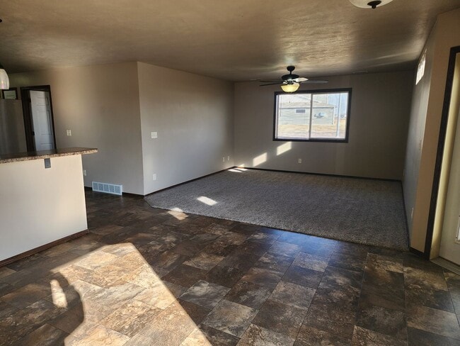 Building Photo - Two bedroom Town Home with attached double garage