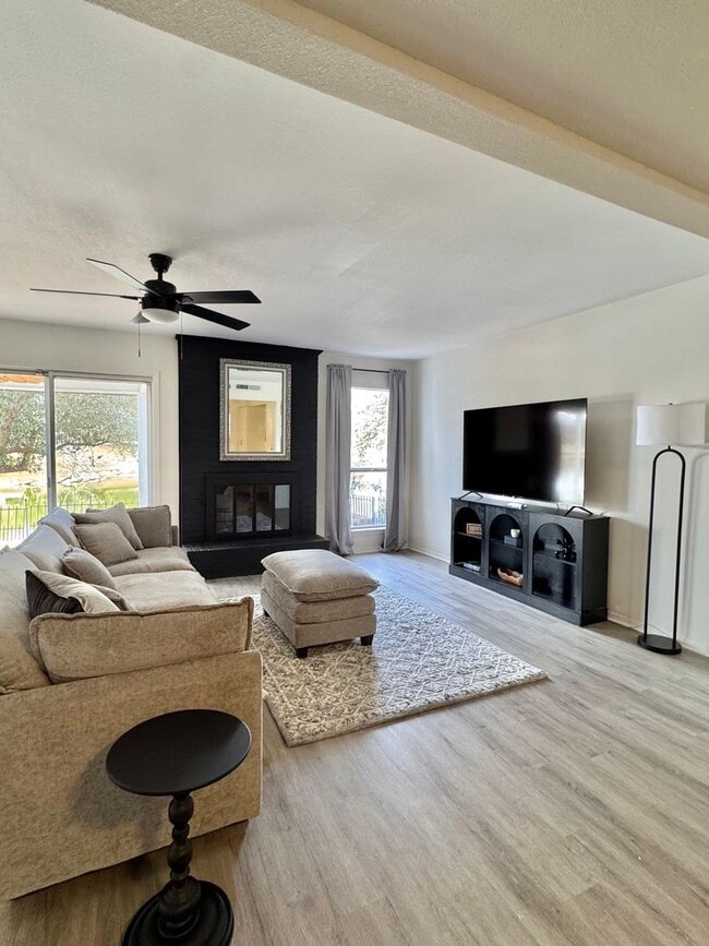 Building Photo - COMING SOON - JULY 2026!! - Furnished Short Term Rental w/ Beautiful Views!