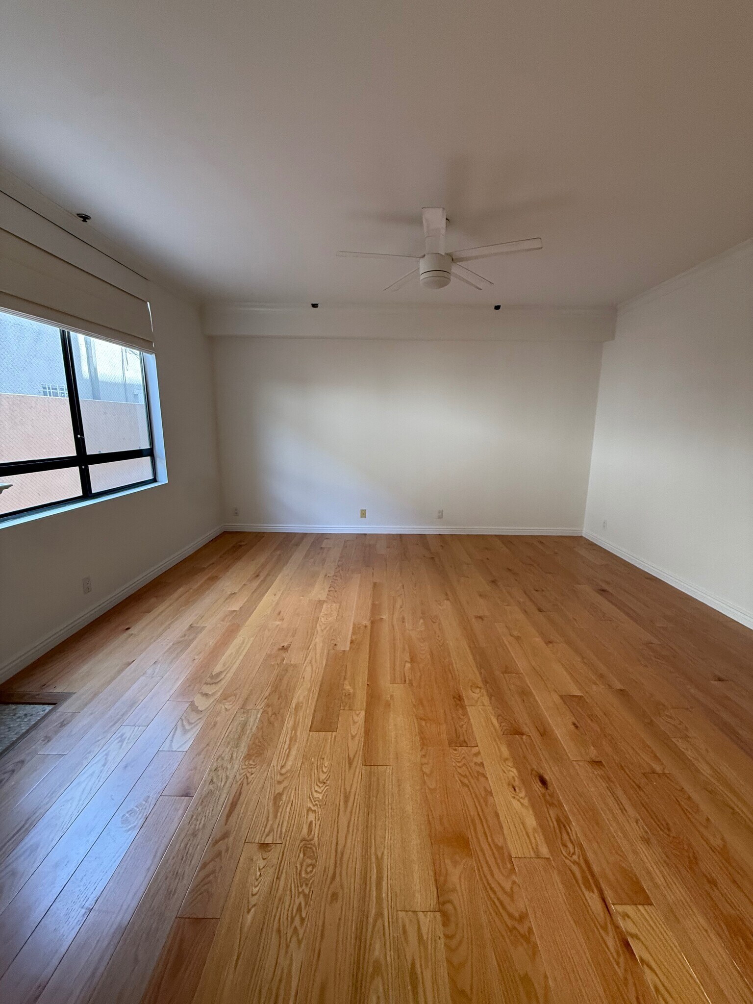 Building Photo - 1238 S Holt Ave
